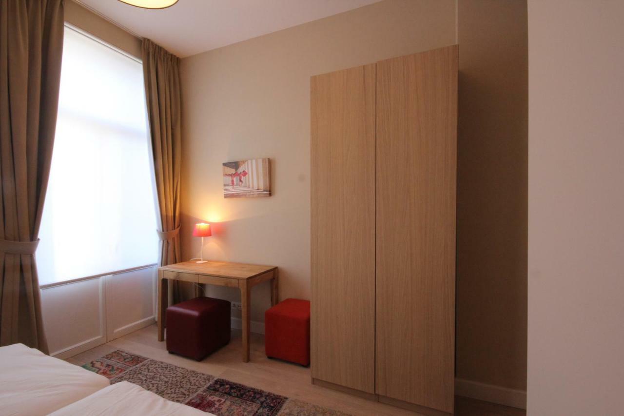 Hooome Bed & Breakfast Bruxelles Exterior foto